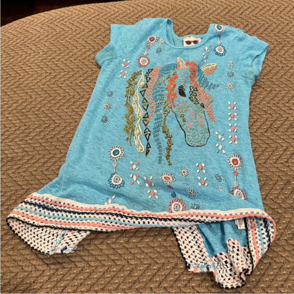 Girls' Blue Horse Graphic top